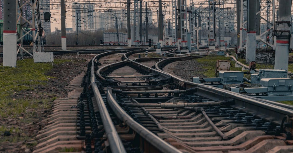 Ensuring Optimal Maintenance and Safety in Railroads and Trains with Acoustic Imaging